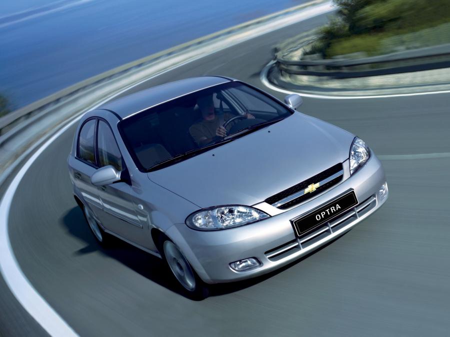  Chevrolet Optra5 2004 года  (фото 6 из 15)